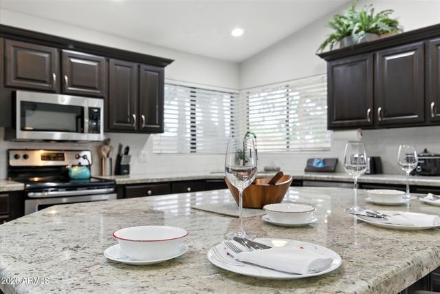 5851 E BECK Lane, Scottsdale, AZ 85254