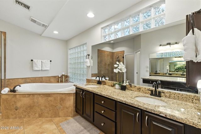 5851 E BECK Lane, Scottsdale, AZ 85254