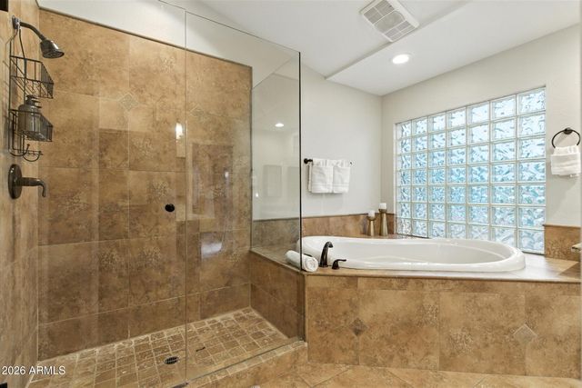 5851 E BECK Lane, Scottsdale, AZ 85254