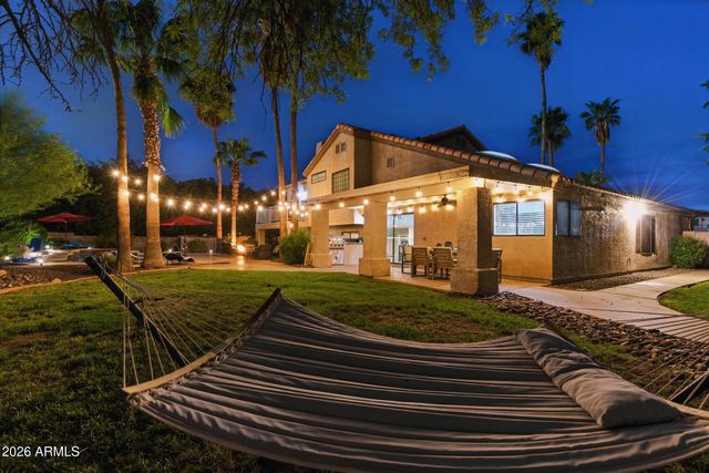 5851 E BECK Lane, Scottsdale, AZ 85254