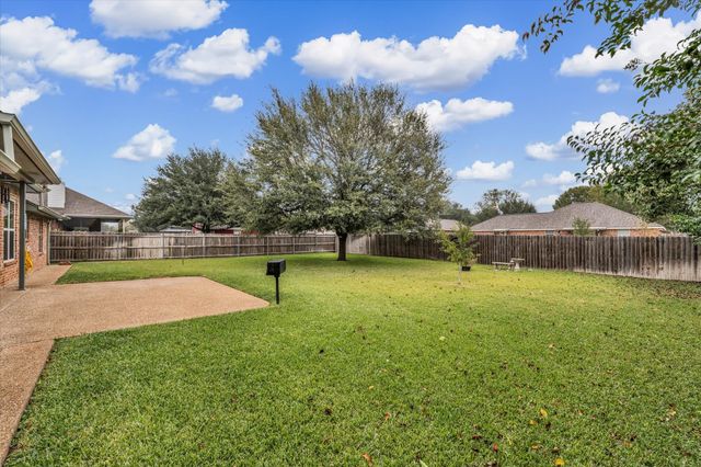 10517 Rayburn Way, Waco, TX 76708