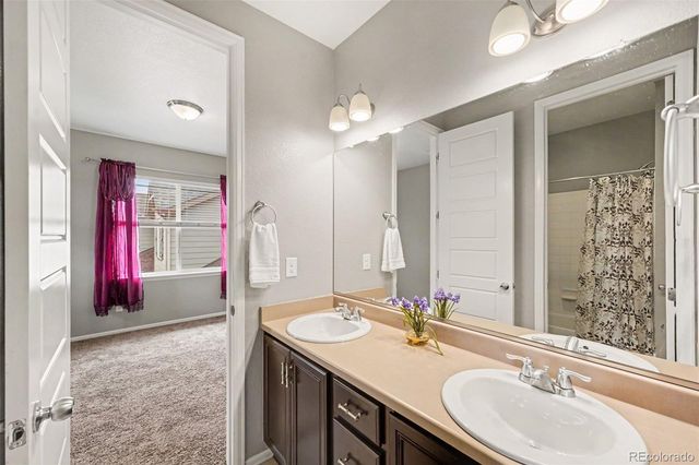 22463 E Union Place, Aurora, CO 80015
