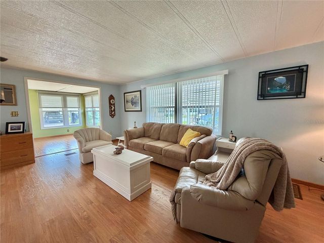 151 HIBISCUS WAY, Leesburg, FL 34748