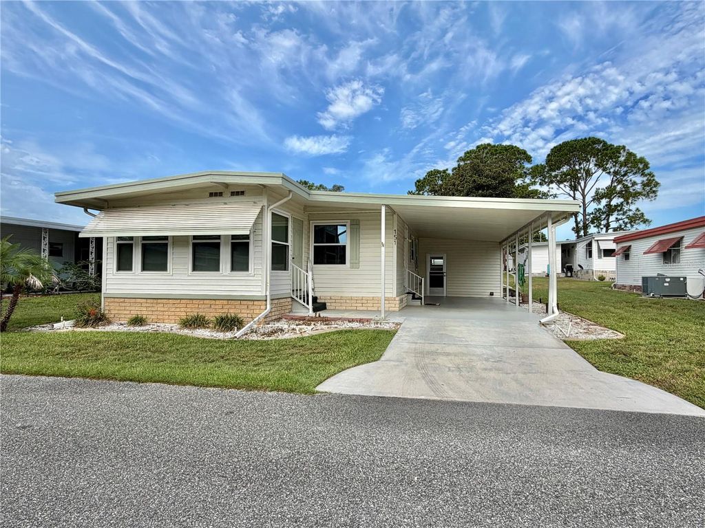 151 HIBISCUS WAY, Leesburg, FL 34748