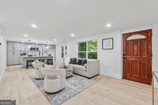 1542 Lavista Road NE, Atlanta, GA 30329