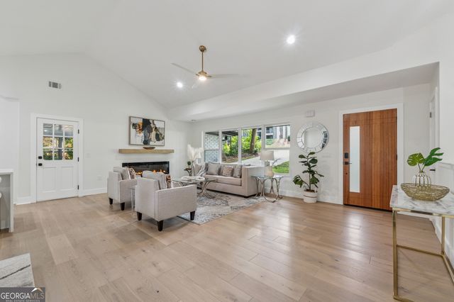 1542 Lavista Road NE, Atlanta, GA 30329