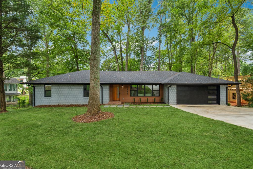 1542 Lavista Road NE, Atlanta, GA 30329