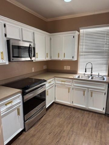 6815 Independence Boulevard, Baytown, TX 77521