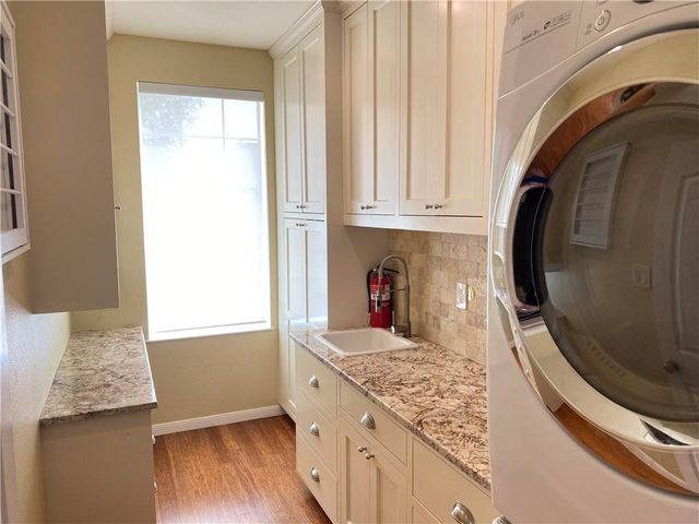 7424 Jaborandi DR, Austin, TX 78739