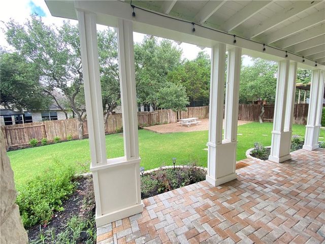 7424 Jaborandi DR, Austin, TX 78739