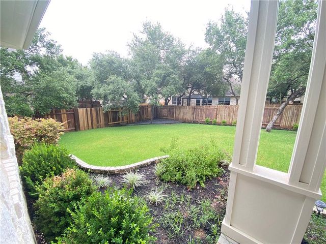 7424 Jaborandi DR, Austin, TX 78739