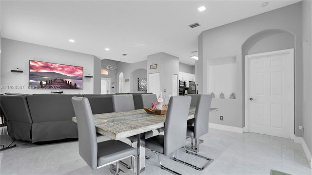 5460 SW 129th Ave, Miramar, FL 33027