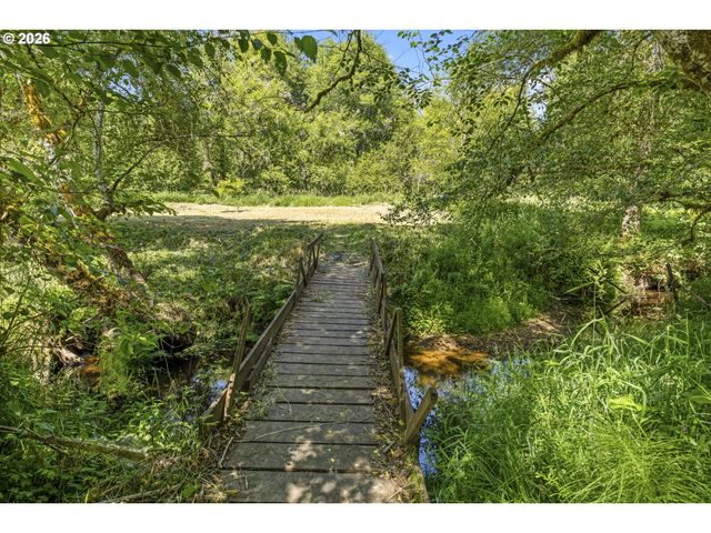67856 NEHALEM Hwy, Vernonia, OR 97064