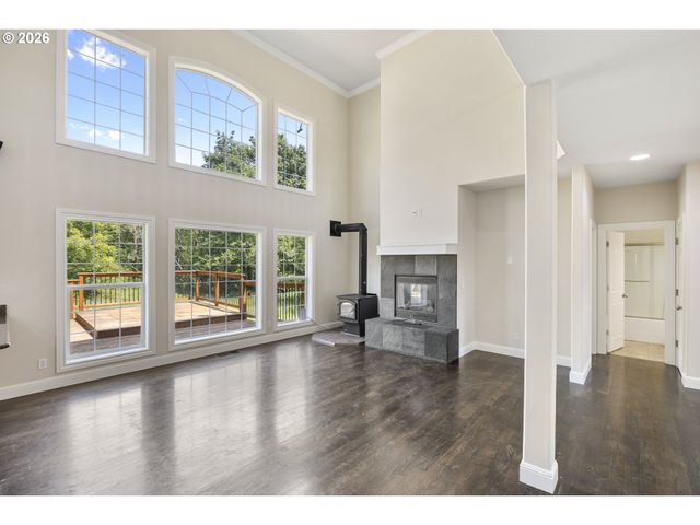 67856 NEHALEM Hwy, Vernonia, OR 97064