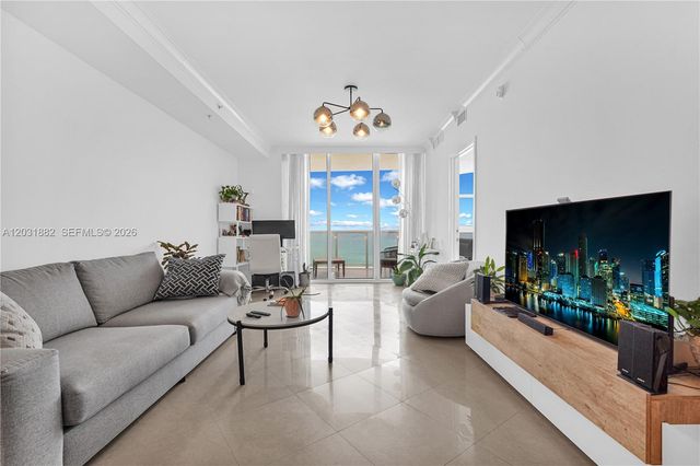 18201 Collins Ave 2008A, Sunny Isles Beach, FL 33160