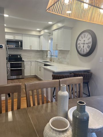 646 Bedford Street A8, Whitman, MA 02382