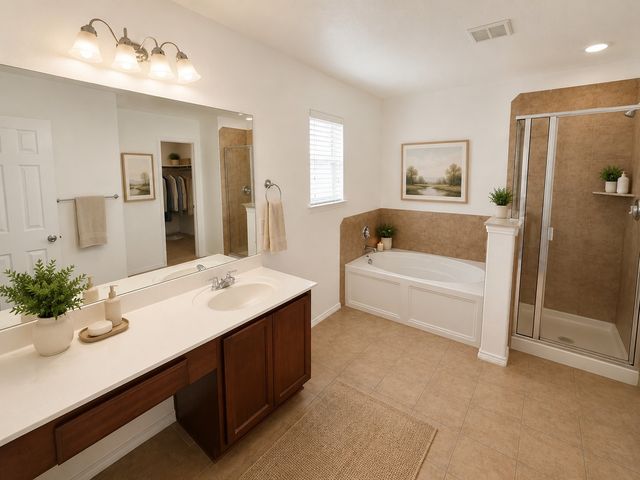 5704 Sapphire Pool Trail, Fort Worth, TX 76244