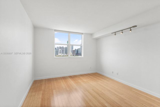 2475 Brickell Avenue 2104, Miami, FL 33129