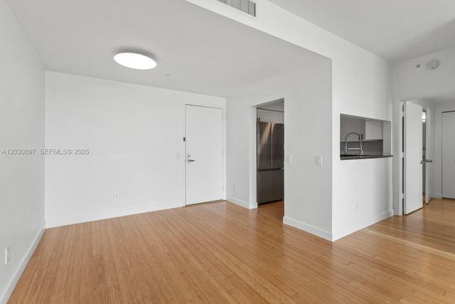 2475 Brickell Avenue 2104, Miami, FL 33129