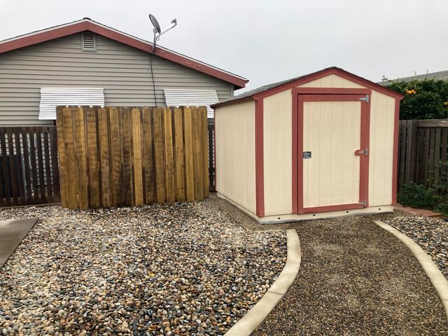 4606 S Linda Vista Street, Visalia, CA 93277