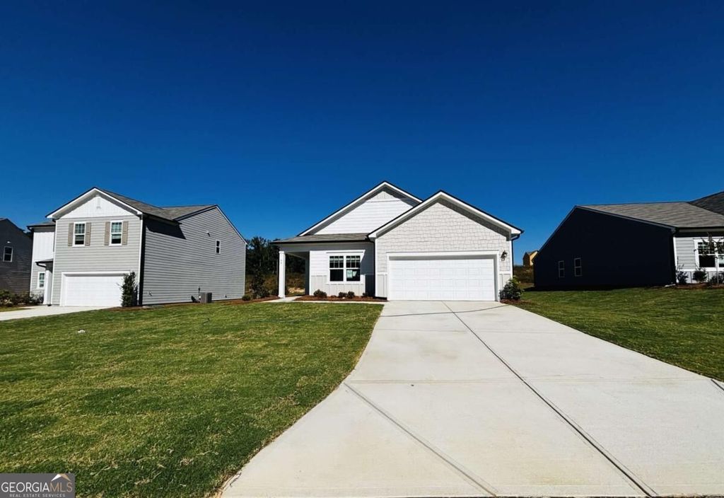 48 Crescent Drive, Carrollton, GA 30116