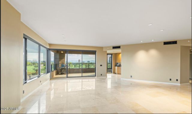 1040 E OSBORN Road 501, Phoenix, AZ 85014