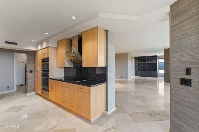 1040 E OSBORN Road 501, Phoenix, AZ 85014