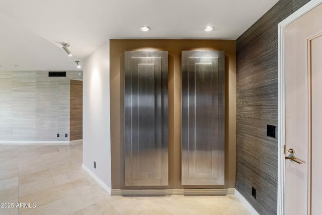1040 E OSBORN Road 501, Phoenix, AZ 85014
