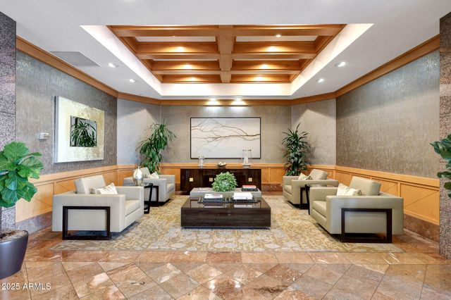 1040 E OSBORN Road 501, Phoenix, AZ 85014