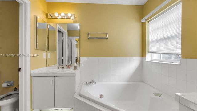 15486 SW 147th St, Miami, FL 33196