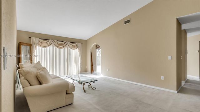 15486 SW 147th St, Miami, FL 33196