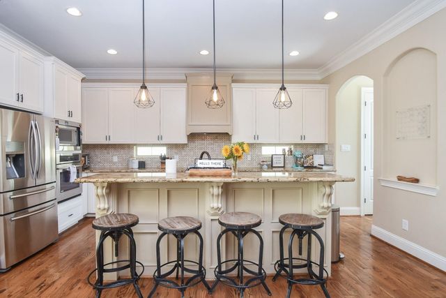 1126 W 16th Street B, Houston, TX 77008