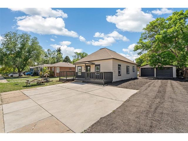 1339 Arthur Ave, Loveland, CO 80537