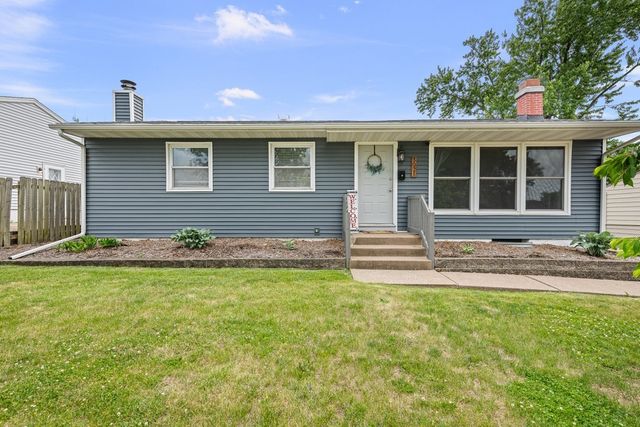 3021 W Rusholme Street, Davenport, IA 52804