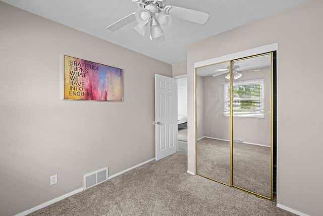 3021 W Rusholme Street, Davenport, IA 52804