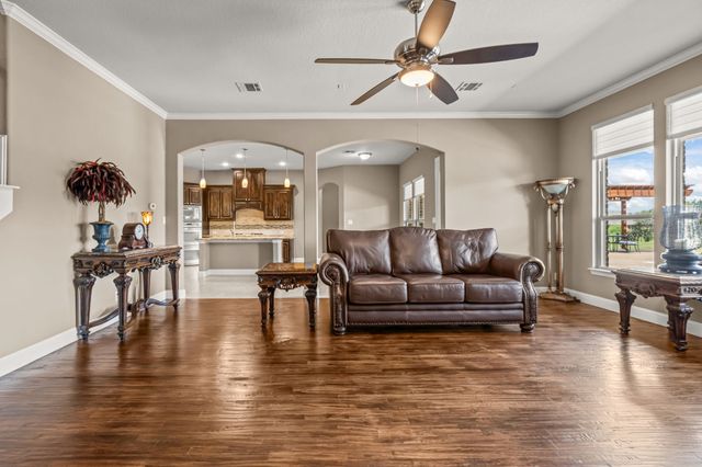 12731 Bella Roma Drive, Fort Worth, TX 76126