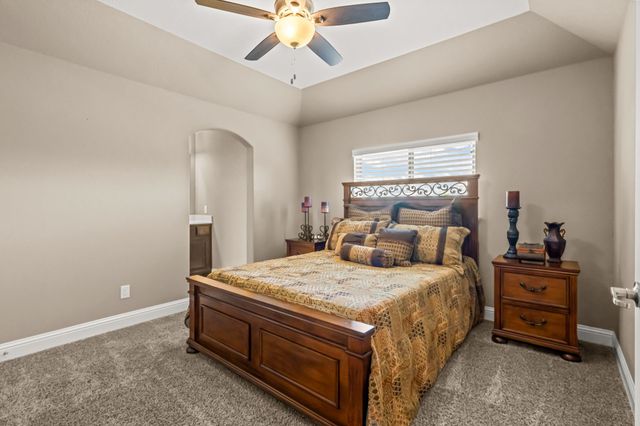 12731 Bella Roma Drive, Fort Worth, TX 76126