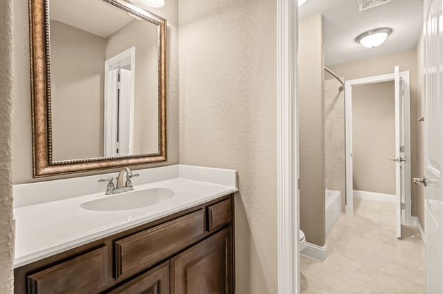 12731 Bella Roma Drive, Fort Worth, TX 76126
