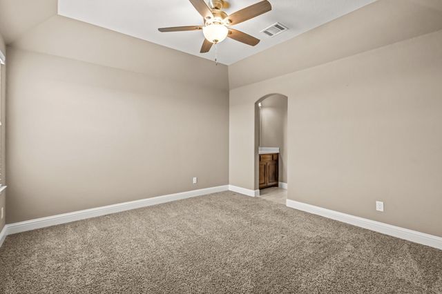 12731 Bella Roma Drive, Fort Worth, TX 76126