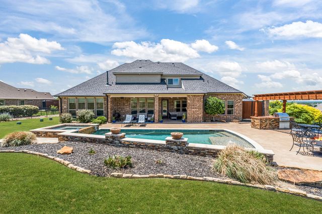 12731 Bella Roma Drive, Fort Worth, TX 76126