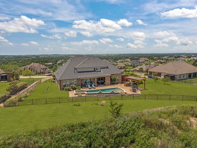 12731 Bella Roma Drive, Fort Worth, TX 76126