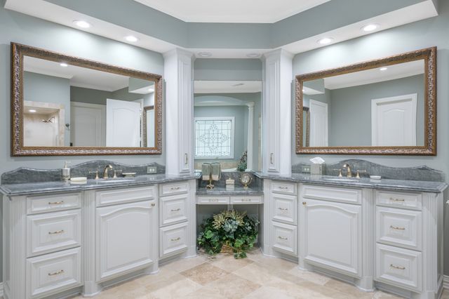 2303 Panorama Court, Arlington, TX 76016