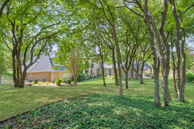 2303 Panorama Court, Arlington, TX 76016
