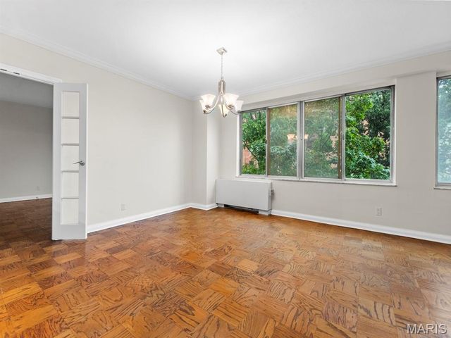 900 S Hanley Road 3D, Clayton, MO 63105