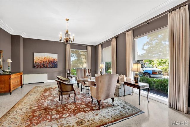 900 S Hanley Road 3D, Clayton, MO 63105
