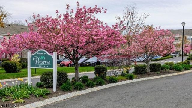 326 Sloan Ct 326, Matawan Boro, NJ 07747