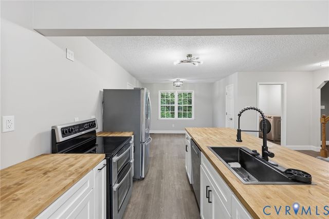 6909 Shorebird Ct, Prince George, VA 23875