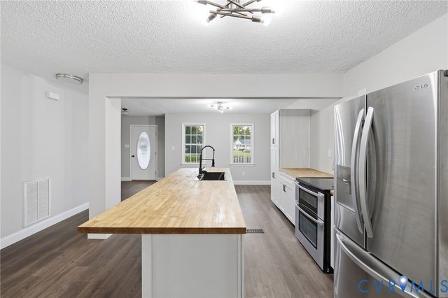 6909 Shorebird Ct, Prince George, VA 23875