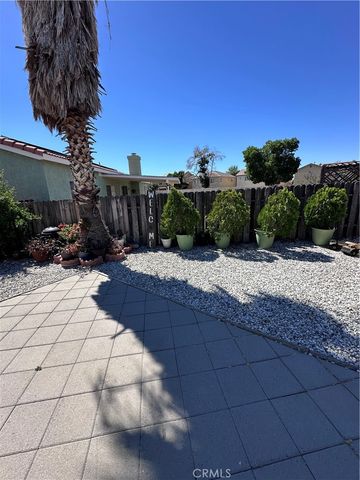 14161 Surrey Court, Victorville, CA 92394