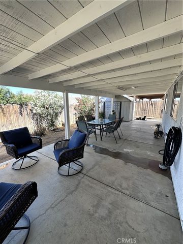 14161 Surrey Court, Victorville, CA 92394
